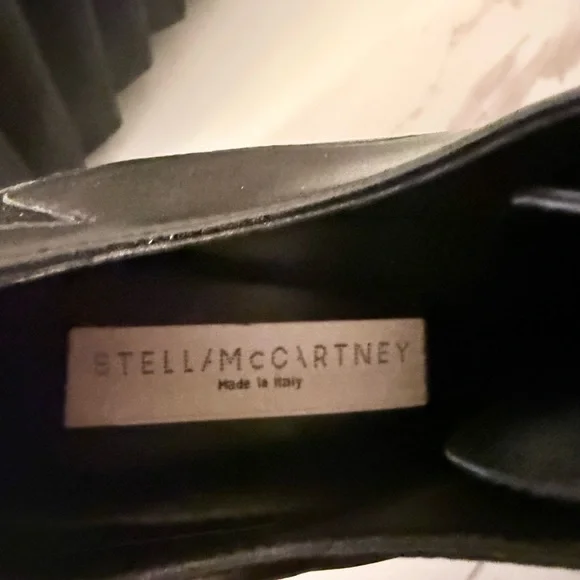 Stella MaCartney Black Elyse Star Platform Sneaker, Size 37 (7), EUC - Picture 8 of 12